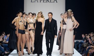 Бренд нижнего белья La Perla презентовал свою коллекцию осень/зима 2011 – 2012.
