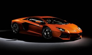 Lamborghini Aventador LP 700-4