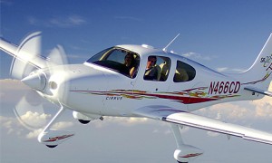 Авиа: самолет Cirrus SR22