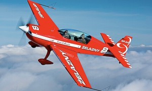 Extra 330LC