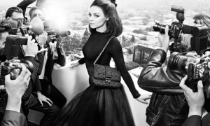 Актриса Мила Кунис рекламирует Dior