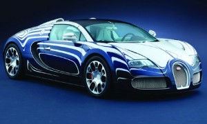 Фарфоровый суперкар Bugatti Veyron стоит $2,5 млн