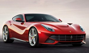 Лучший спортивный автомобиль – Ferrari F12 Berlinetta