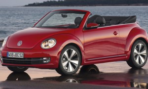 Автомобиль Volkswagen Beetle Cabrio: классика и современность