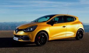 Автомобиль Renault Clio R.S. 2013: горячий французский темперамент