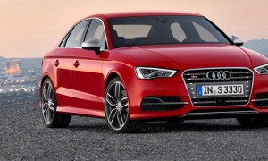 Автомобиль Audi S3 Sedan 2014